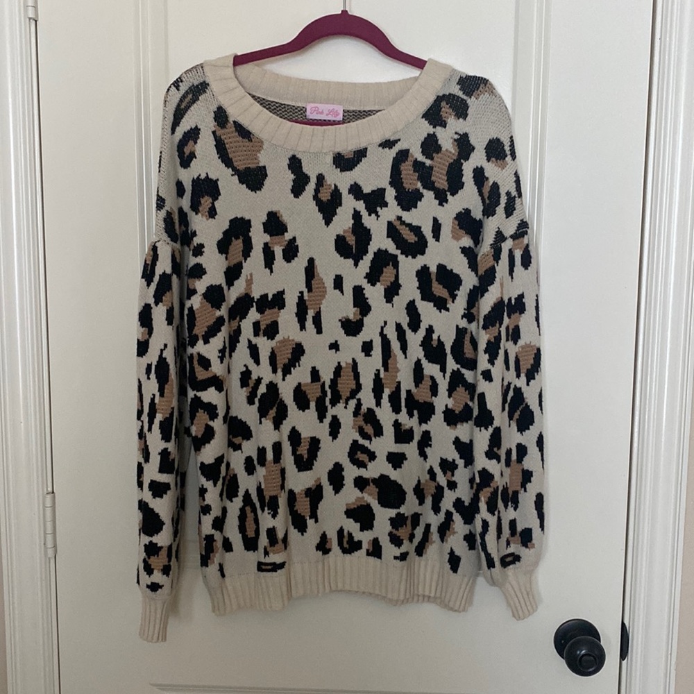 Leopard print sweater!